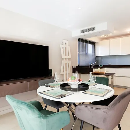 아파트 Immogroom Luxury 1 Bedappartment Ac Terrace